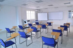 Wybór placówki edukacyjnej – szkoła podstawowa społeczna Gdańsk, niepubliczna szkoła podstawowa Warszawa Ursynów